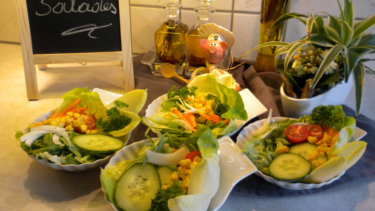 Saladebordje voor bij vis of vlees