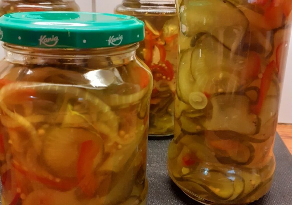 Bread & Butter pickles