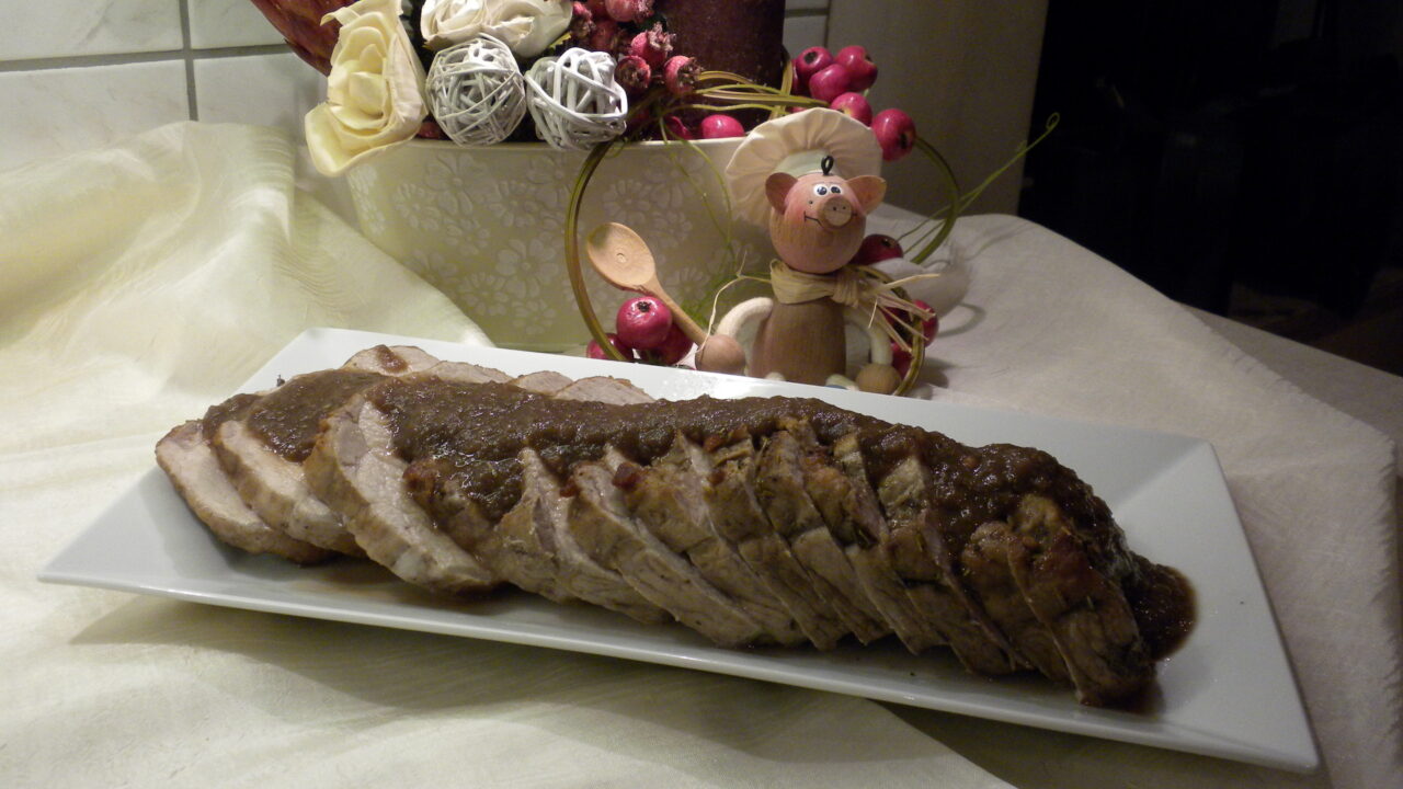 Varkensfiletgebraad met rode ajuin en rode porto