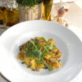 Tortelloni met een tapenade van zongedroogde tomaten