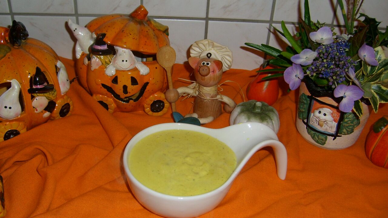 Saus : kerrie met een fijne Franse roomkaas