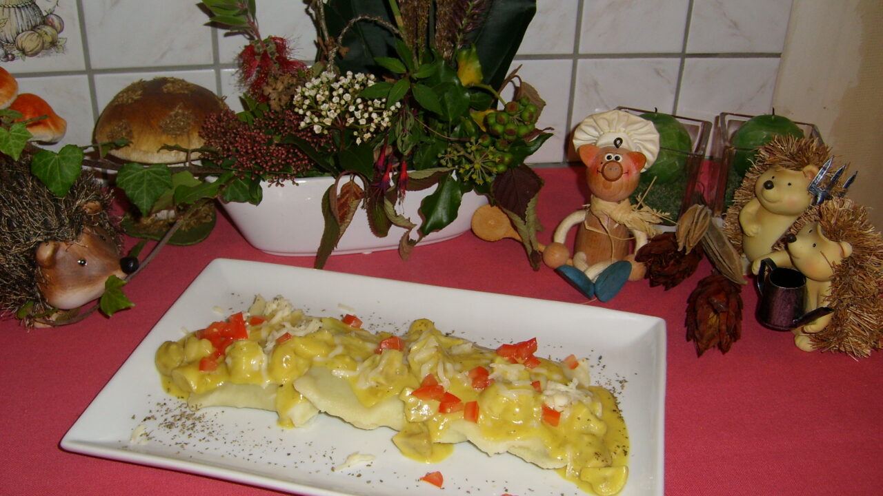 Duitse Maultaschen met een zacht sausje