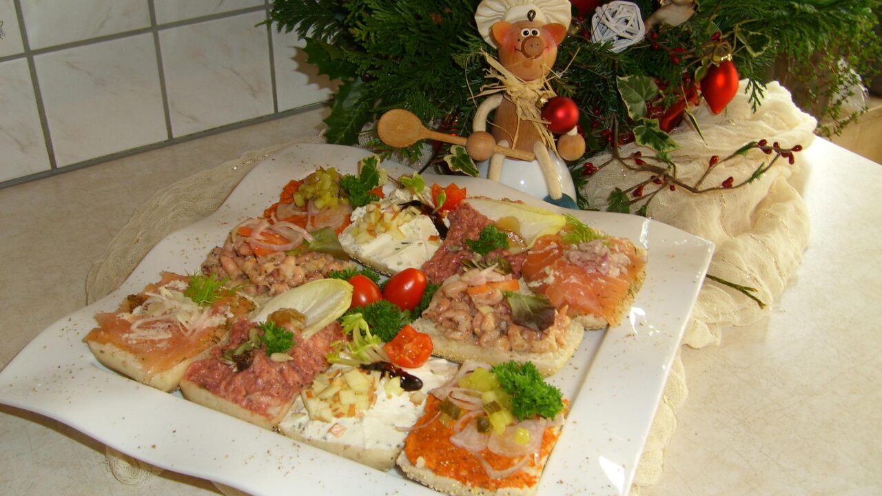 Belegde mini broodjes