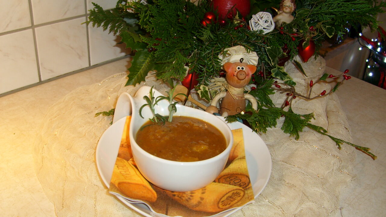 Saus : rozemarijn met appelsien heerlijk voor de feestdagen met wild