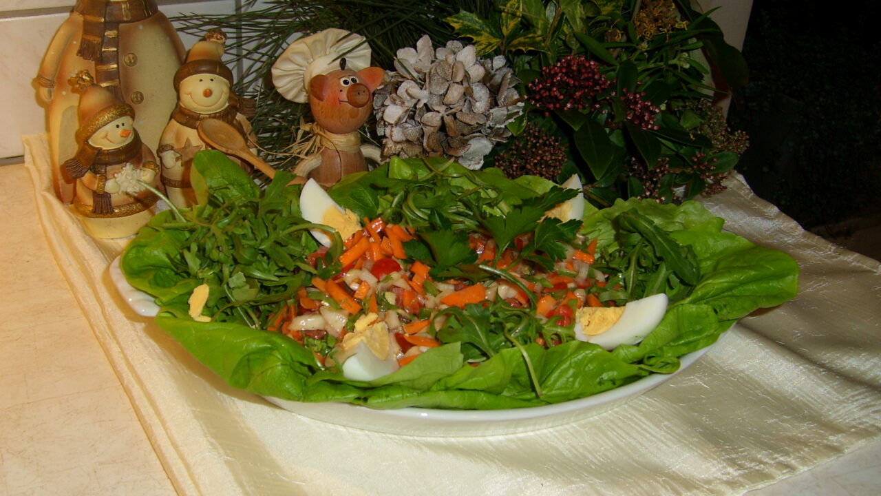 Saladebordje voor de liefhebbers