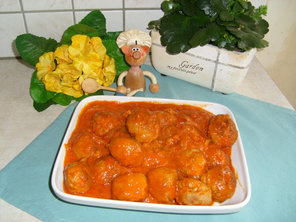 Bouletten in tomatensaus