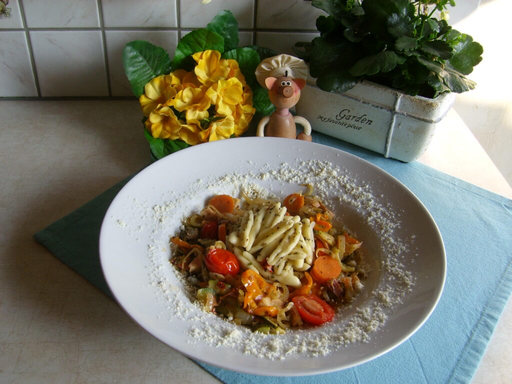Pasta: Capunti Alla Puttanesca