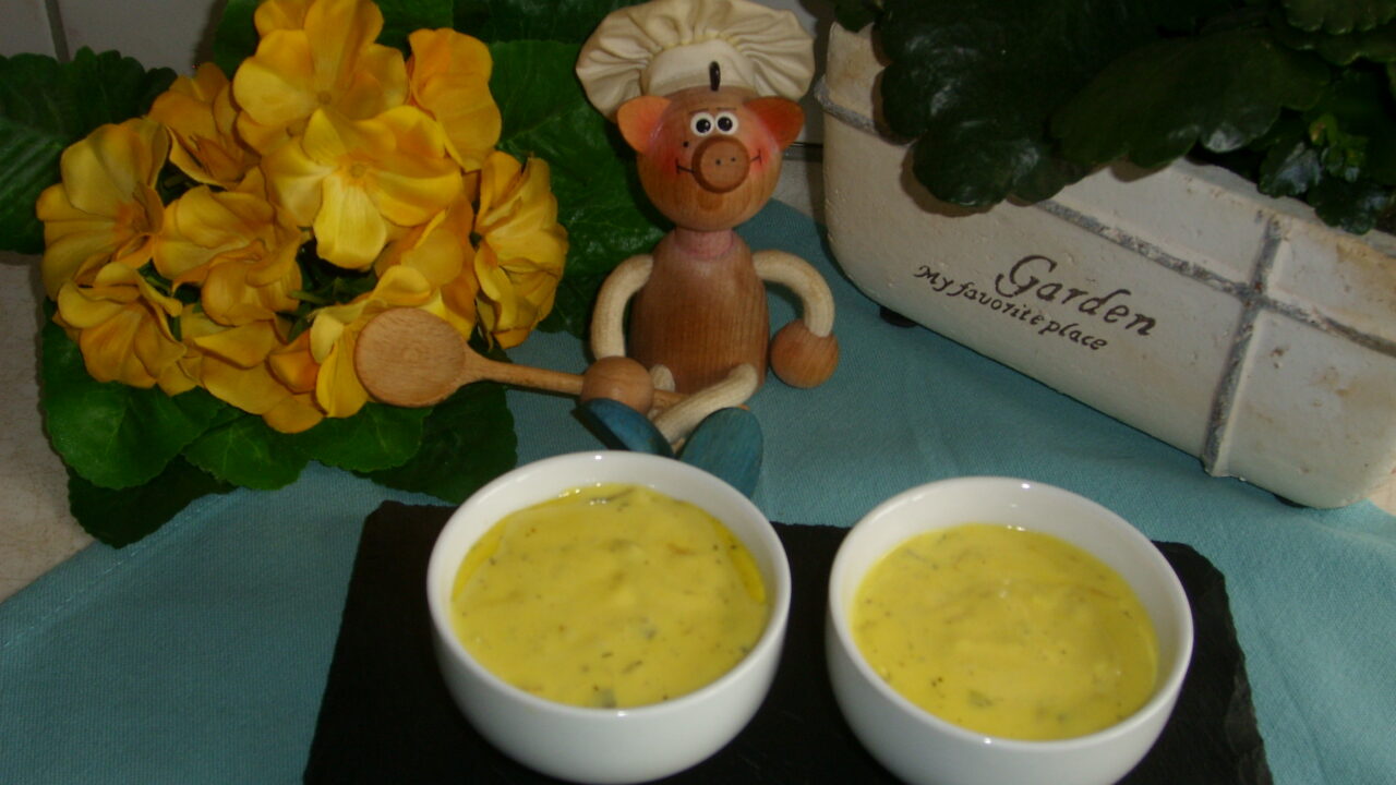 Saus: saffraan met champignons en sjalotjes