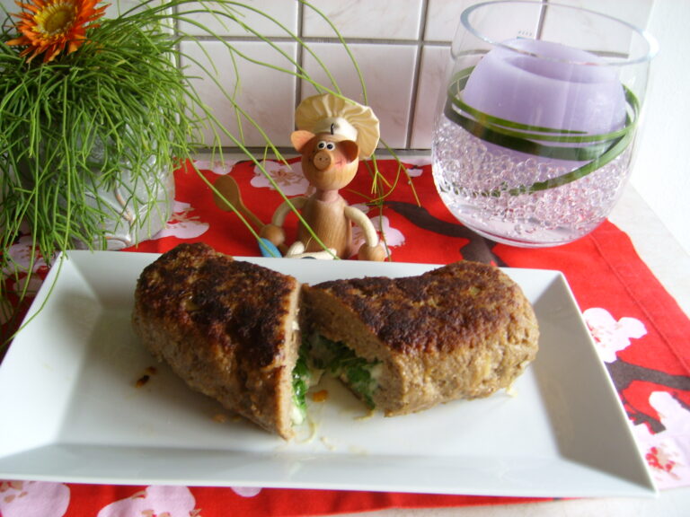 Gehaktbroodje met rucola en mozzarella