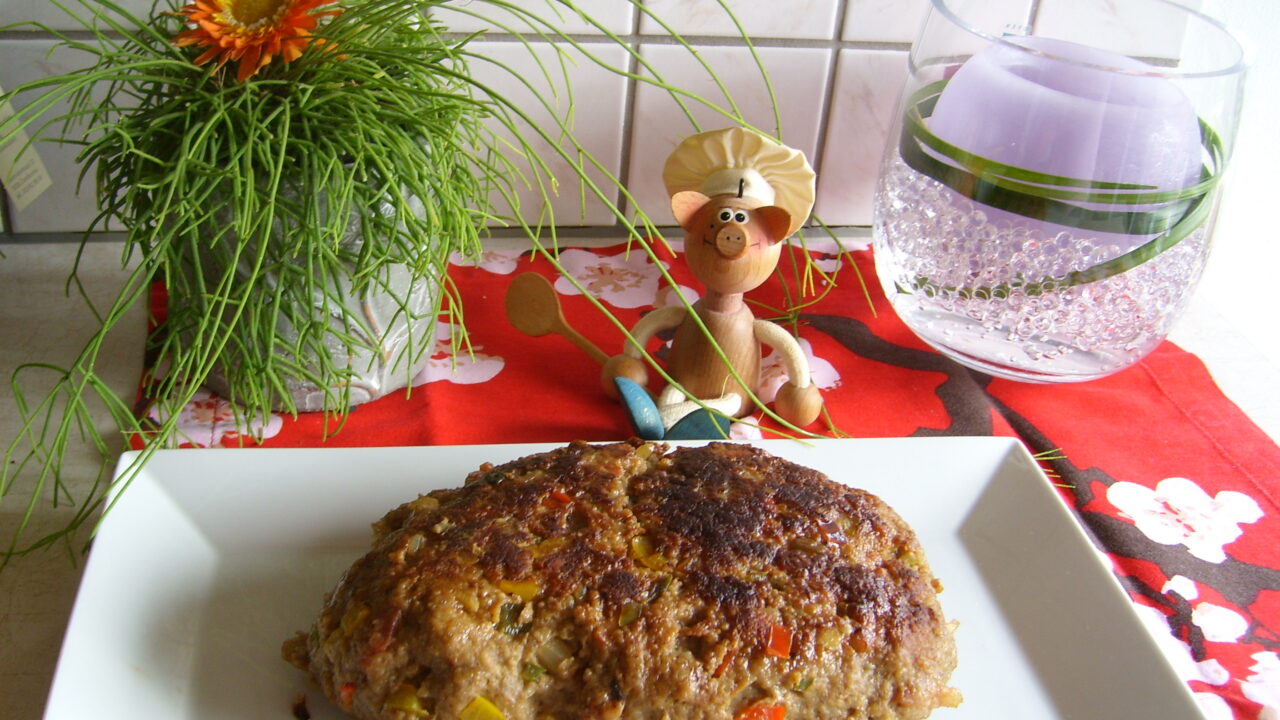Gehaktbroodje pikant