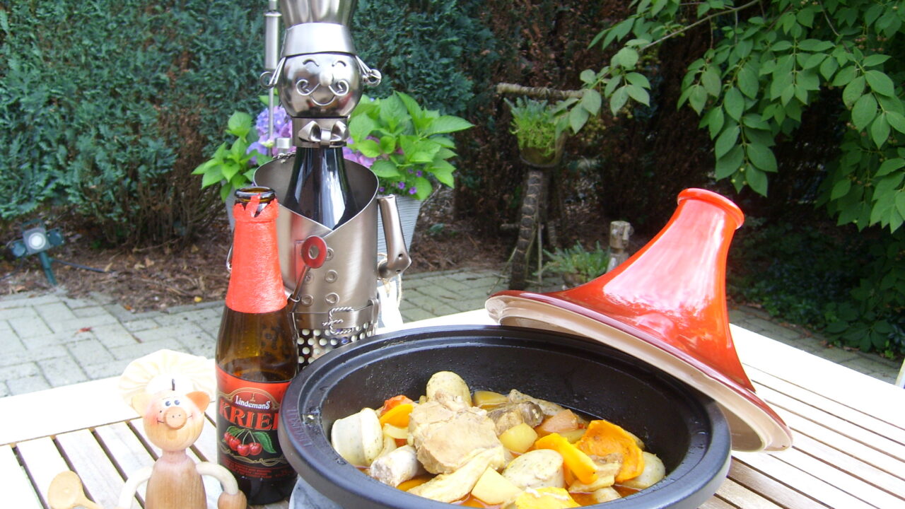 Tajine: overschotjes vlees van bbq