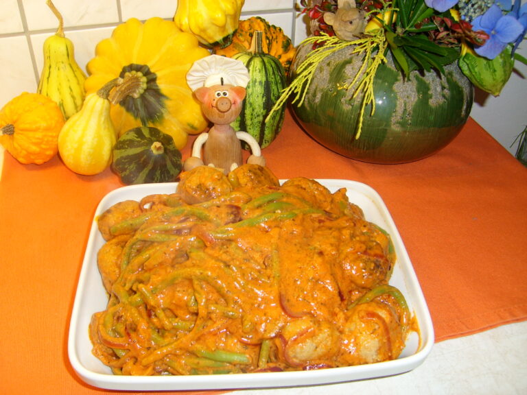 Bouletten met boontjes in een tomaten-roomsausje