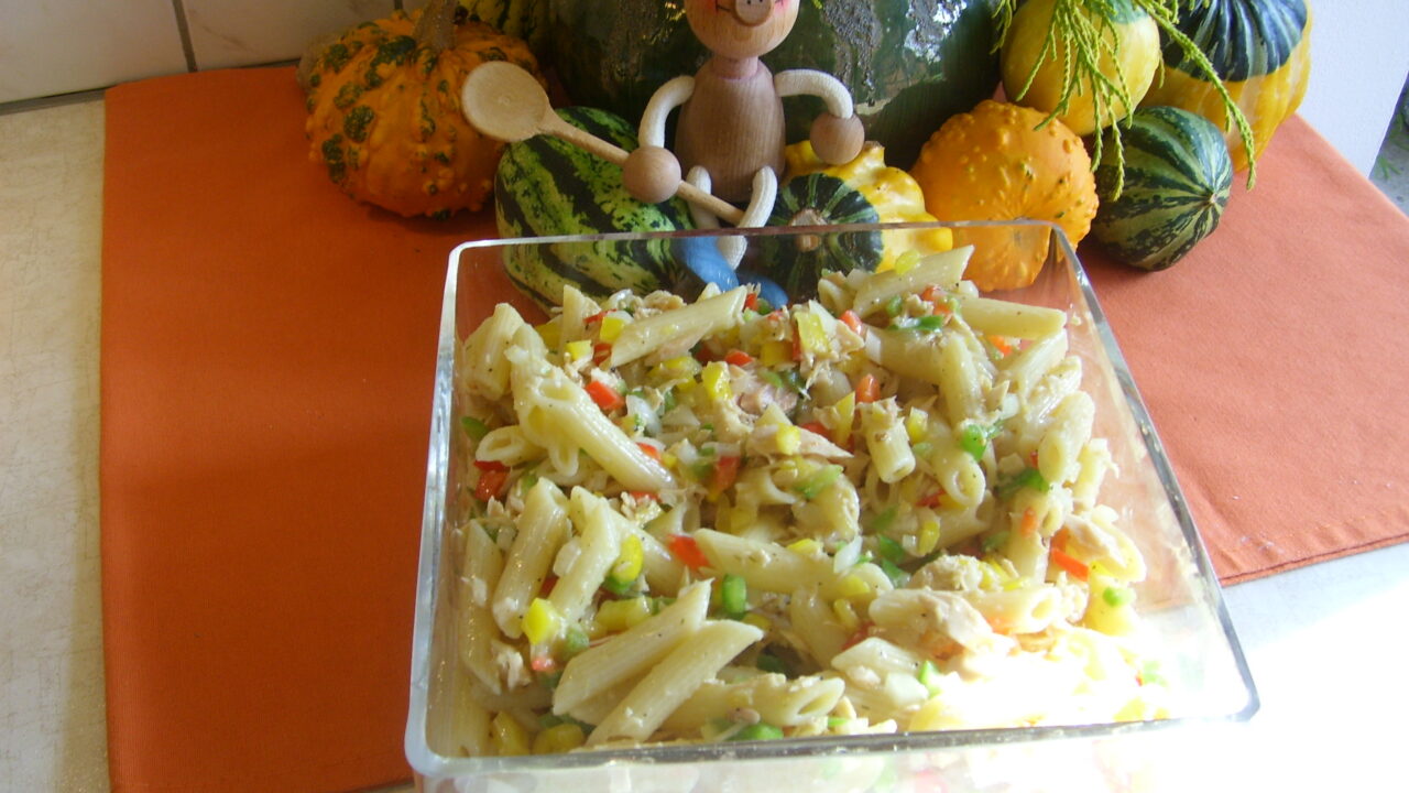 Pastasla met tonijn bbq 2