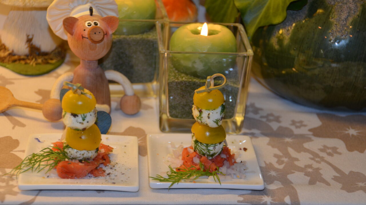 Hapje: wilde zalm met mozzarella goed gekruid