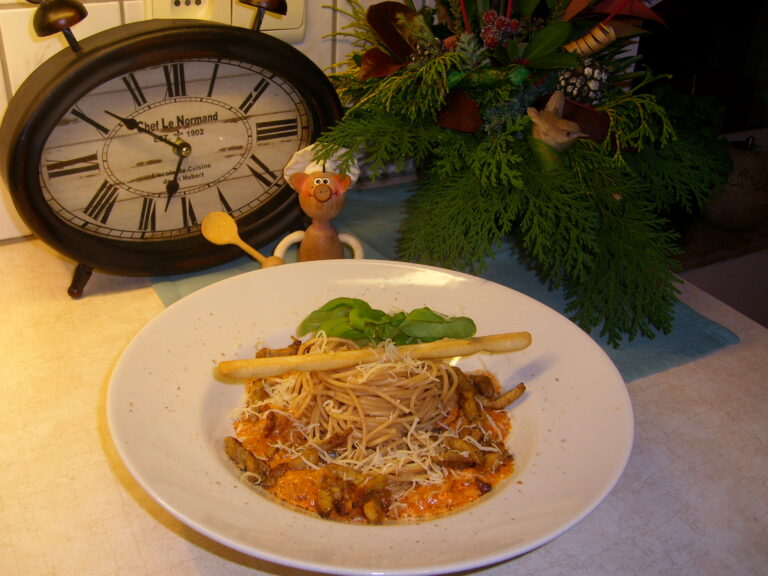 Spaghetti pitta bolognese in een roomsausje