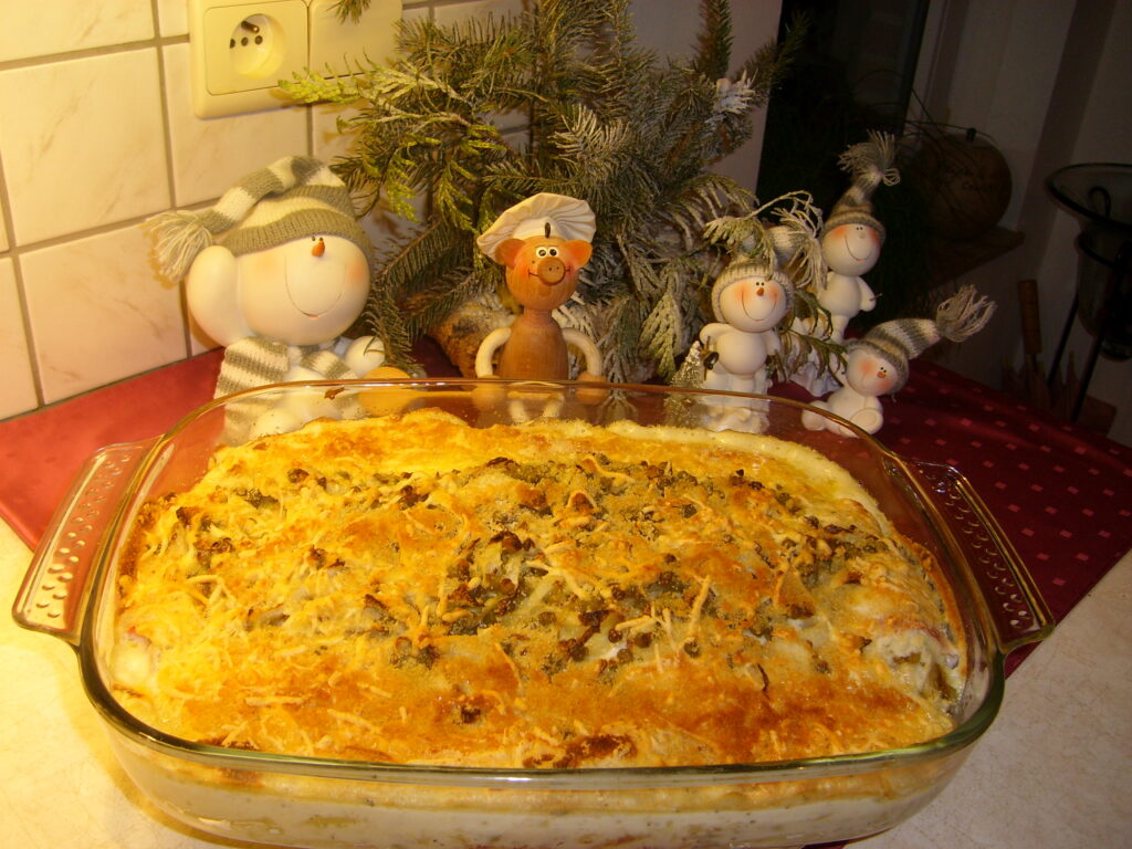 Pasta met witloof-erwten in een kaassausje