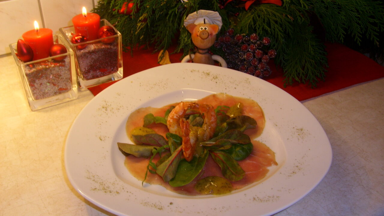 Tonijncarpaccio met scampi’s