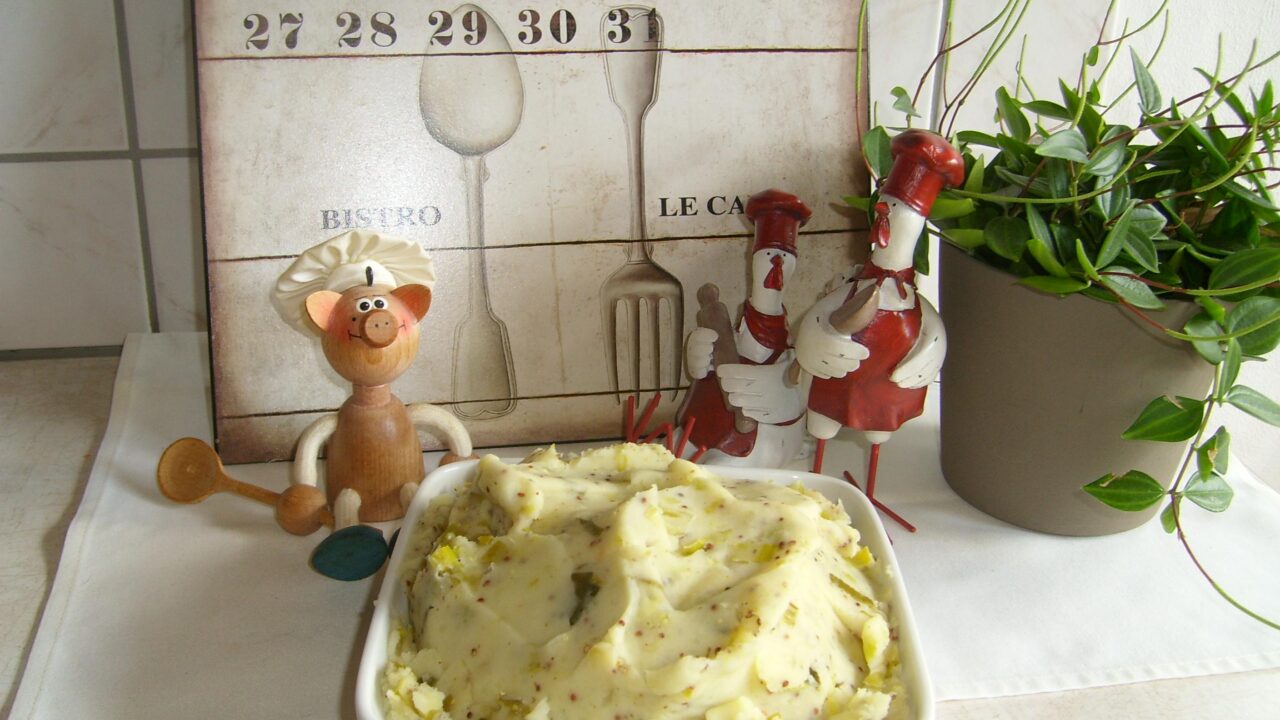 Aardappelpuree met porei en grove mosterd
