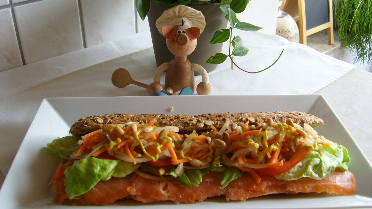 Meergranenbroodje gerookte zalm