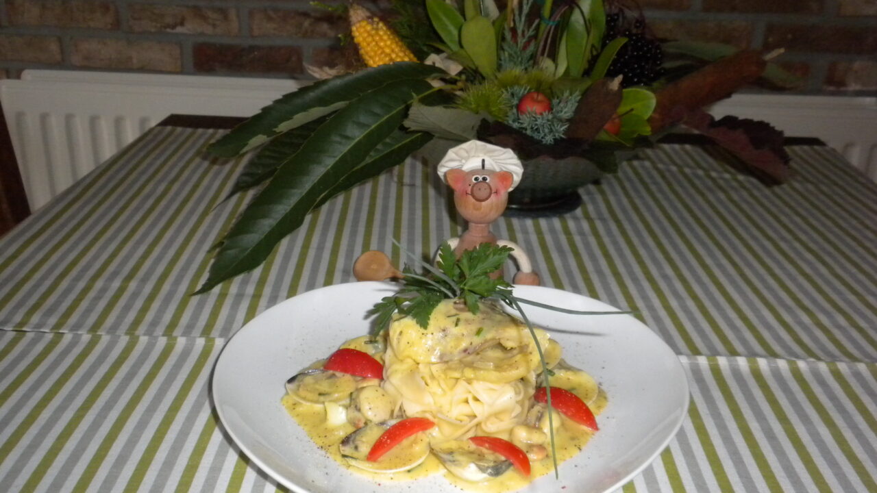 Dagsschotel: kabeljauwfilet met pasta in een curry sausje