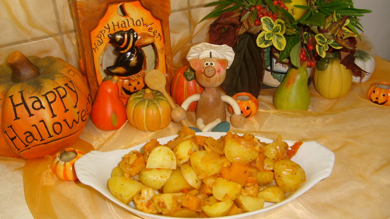 Aardappelen op provencaalse wijze in Halloweensfeer