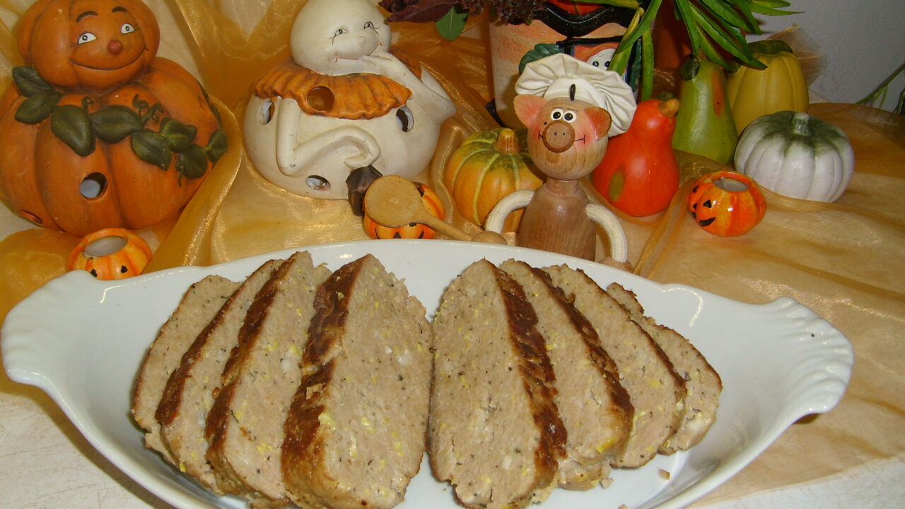 Kalkoengehaktbroodje met spitskool