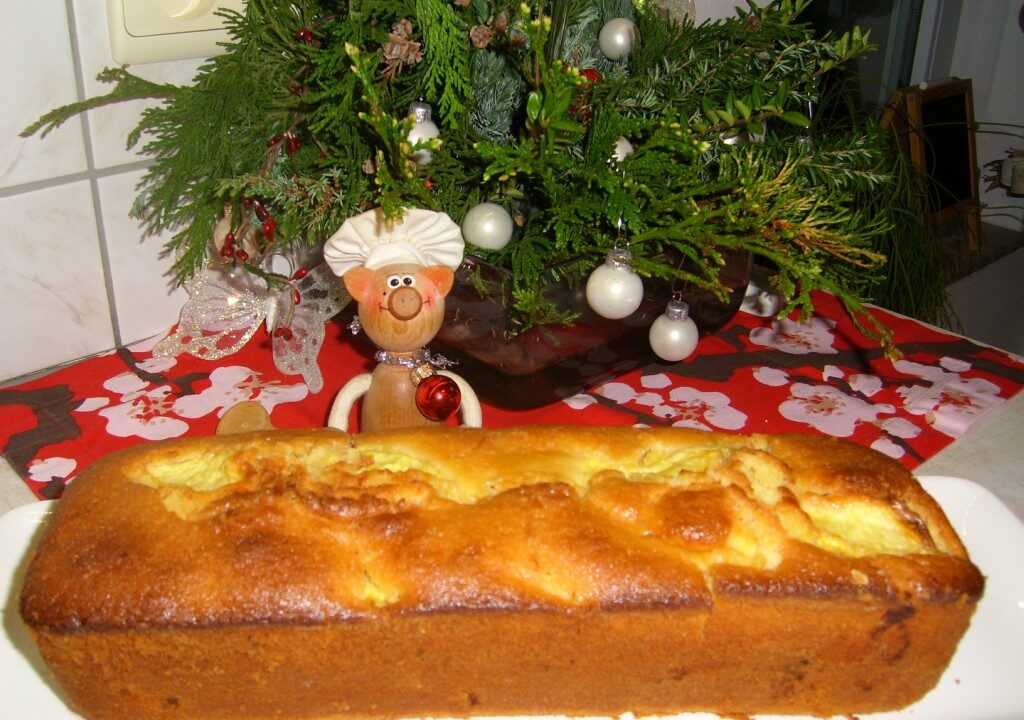 Dessert: kerstcake met ananas
