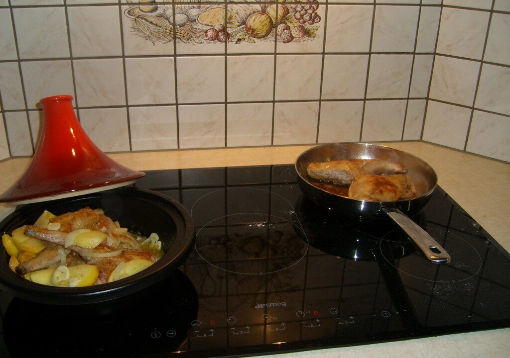 Tajine: konijn bedwelmd in een romig sausje