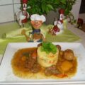 Dagschotel: groenten puree omringd door rundsvlees
