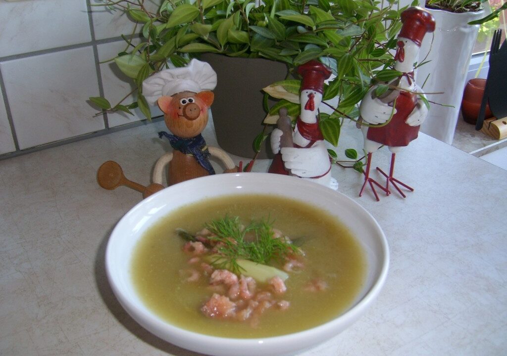 Soep: asperges met vis