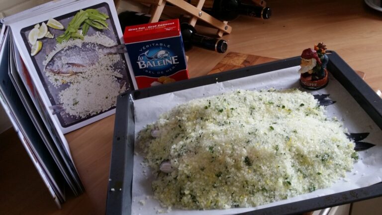Zeebaars met een kruiden-zoutkorst