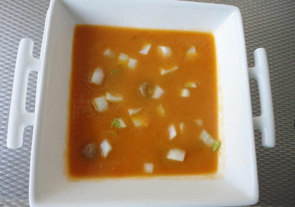 Tomaatpaprikasoep