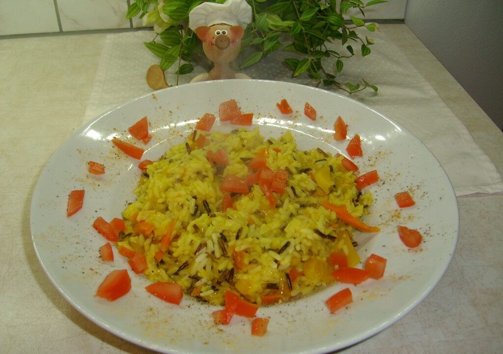 Rijst met aparte ingrediënten