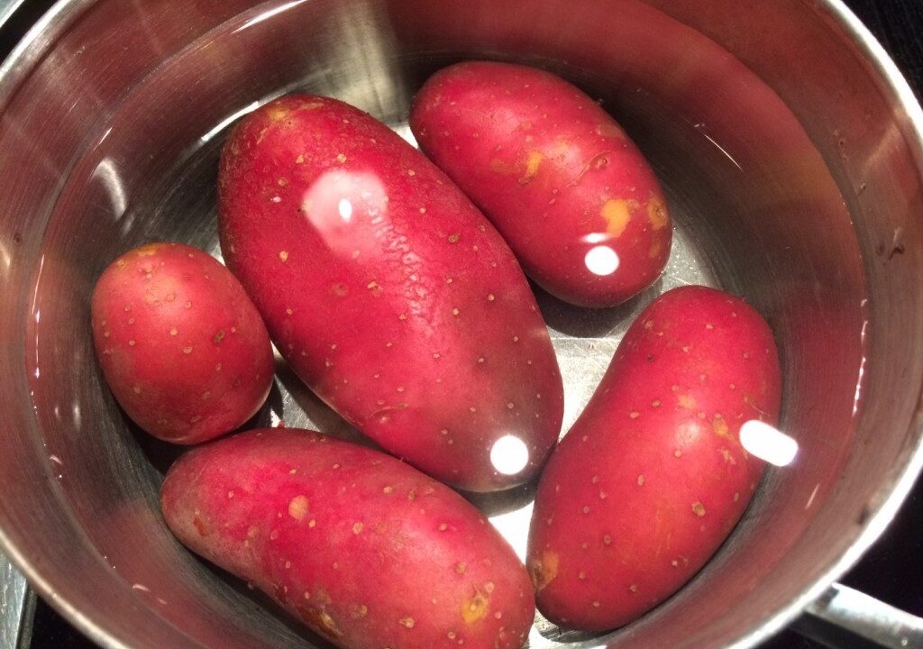 Gekruide aardappelschijven uit de oven