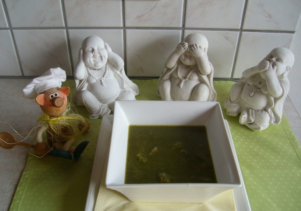Soepje van rucola, broccoli met champignons