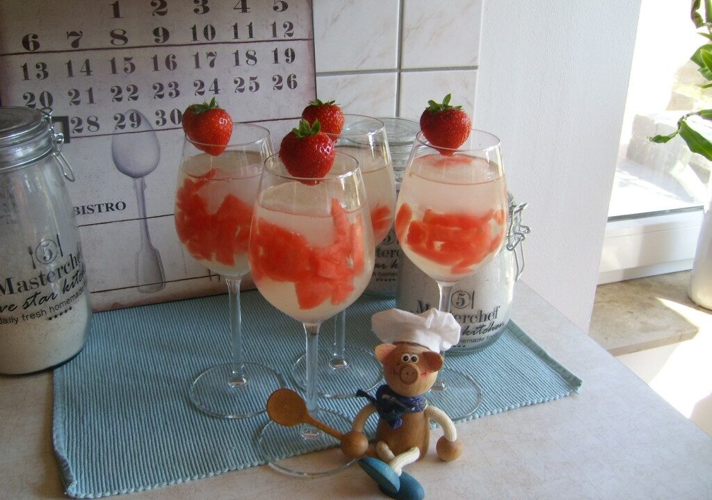 Drank: een verfrissende cocktail met garnituren