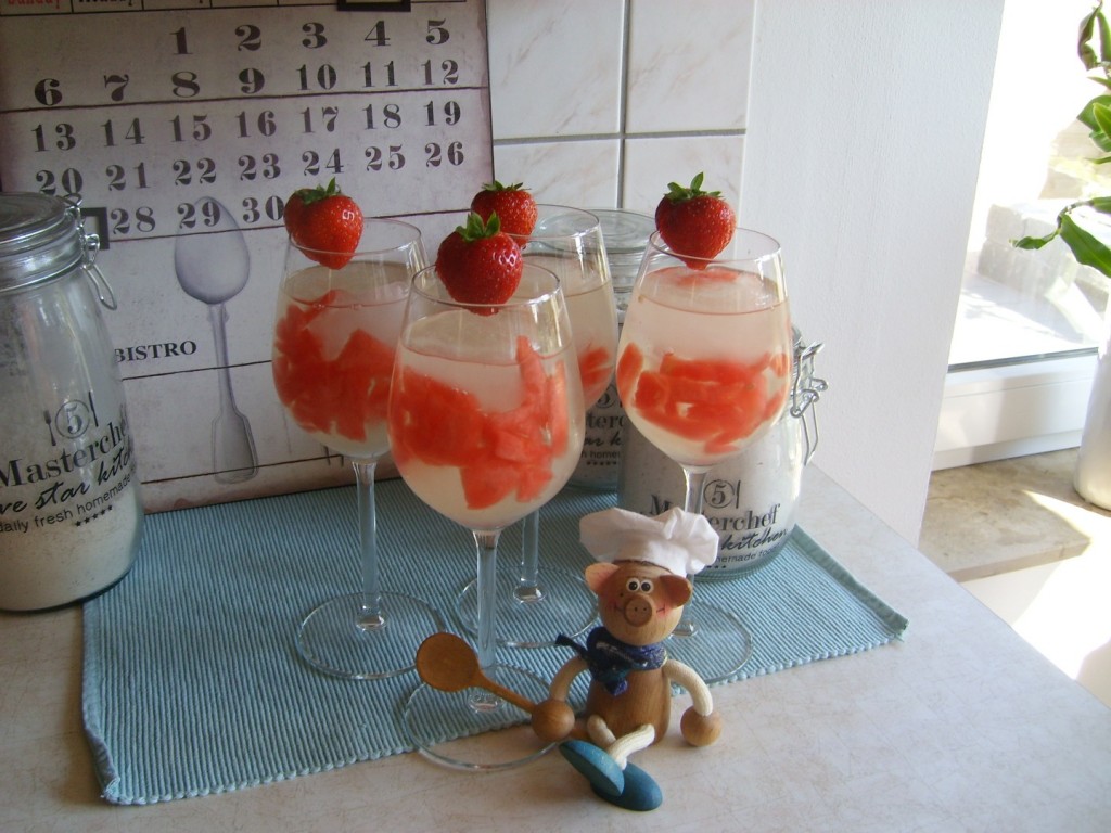 Drank: een verfrissende cocktail met garnituren