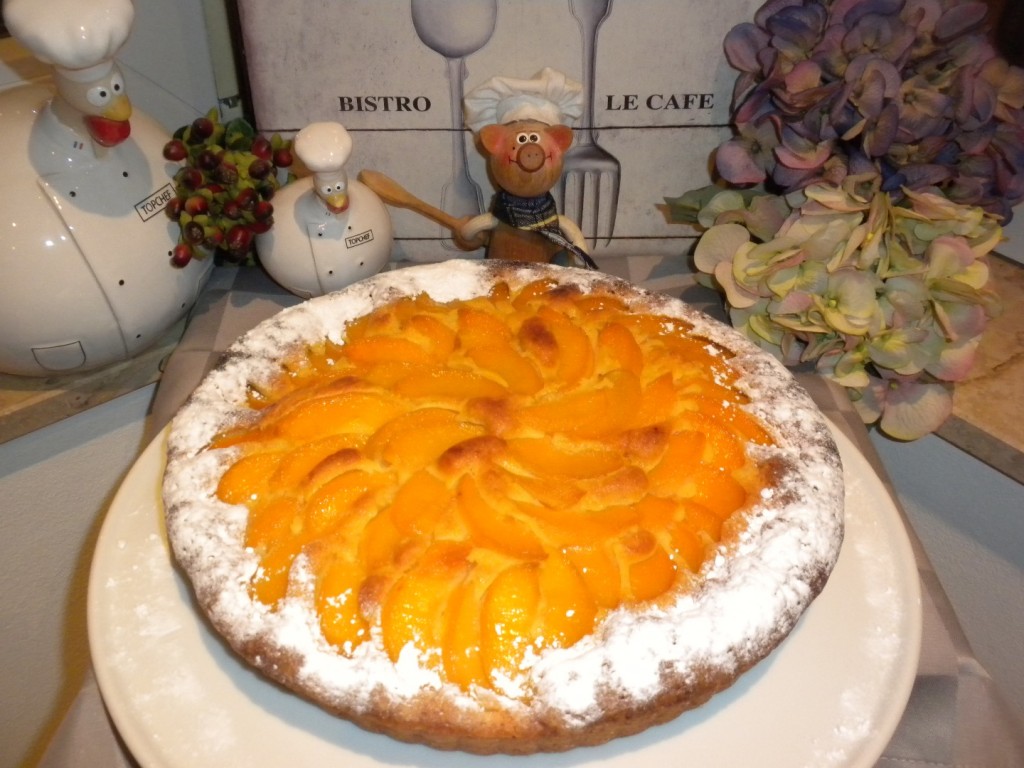 Dessert: cake met perziken