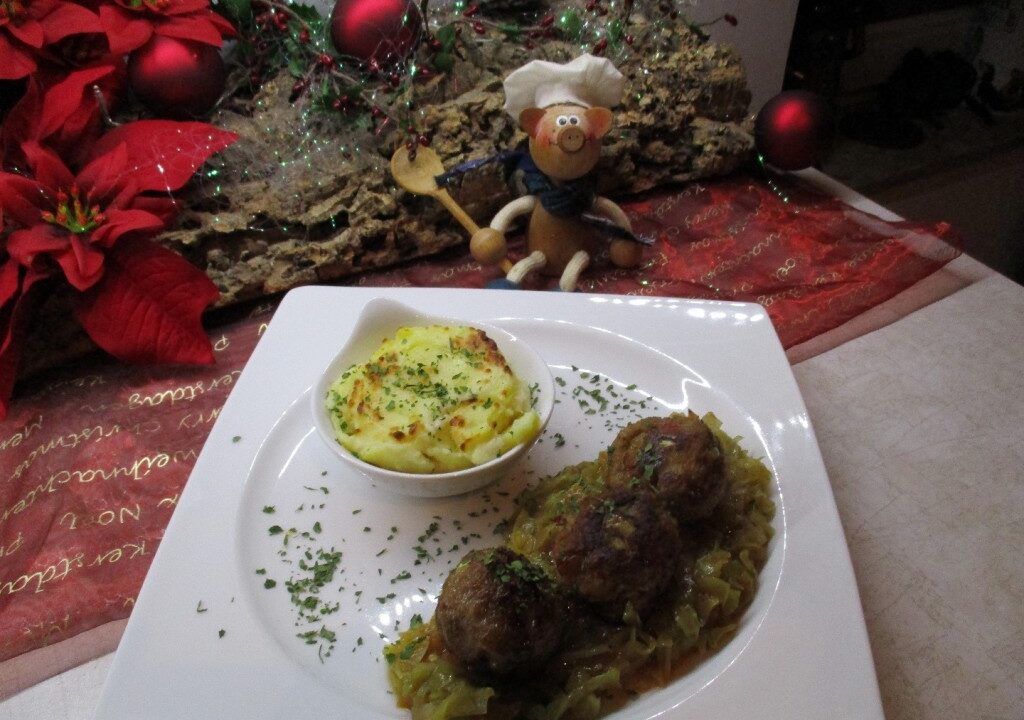 Dagschotel: verrassing van puree, bouletten en groenten