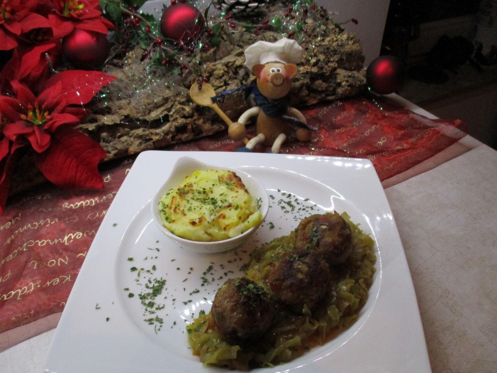 Dagschotel: verrassing van puree, bouletten en groenten