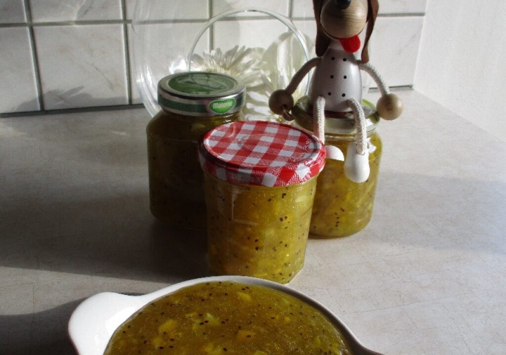 Confituur: kiwi, ananas en mango