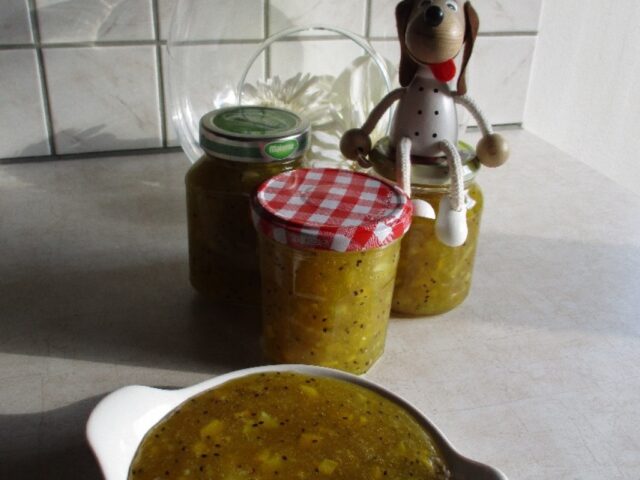 Confituur: kiwi, ananas en mango