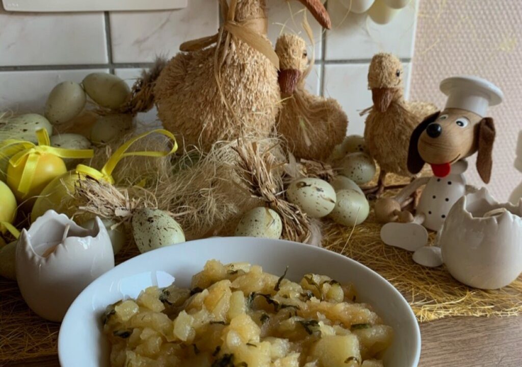 Appelcompot met kaneel en rucola