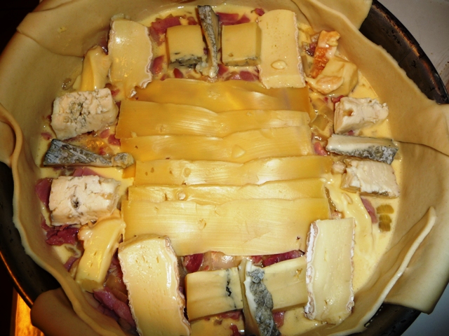 Quiche met meerdere kaas soorten