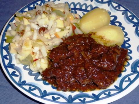 Limburgs zuurvlees met chocolade