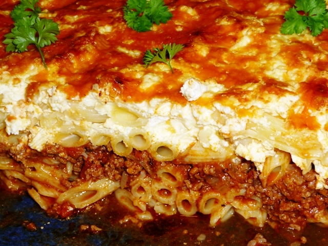 Griekse Pasticcio macaronia