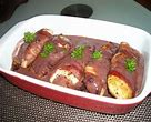 Kipfilet in bacon met een romige portsaus