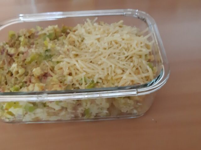 Prei-aardappelgratin met corned beef