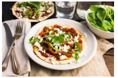 Tortizza met feta en gehakt