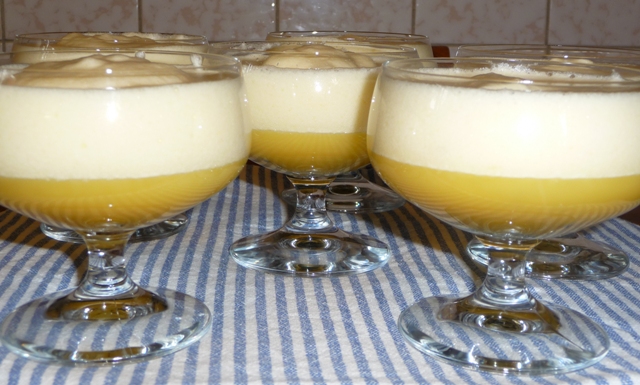 Passievruchten toetje uit Madeira (Pudim de maracujá)